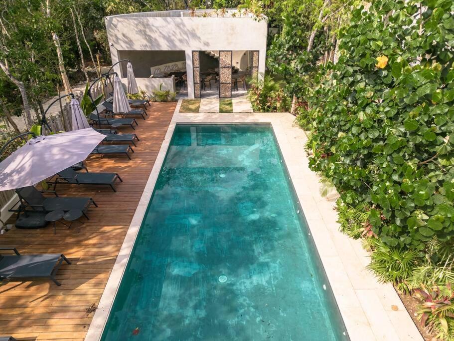 New 2 Bedroom 2 Badrooms Pool Front Concierge Apartment *