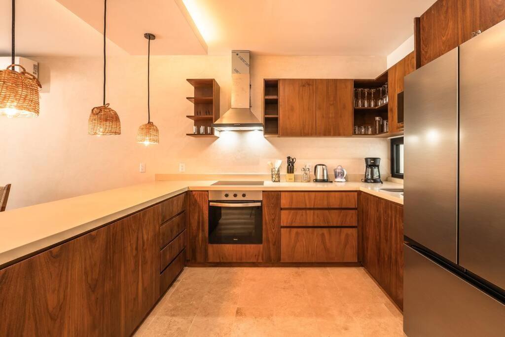 Apartment New 2 Bedroom 2 Badrooms Pool Front Concierge *
