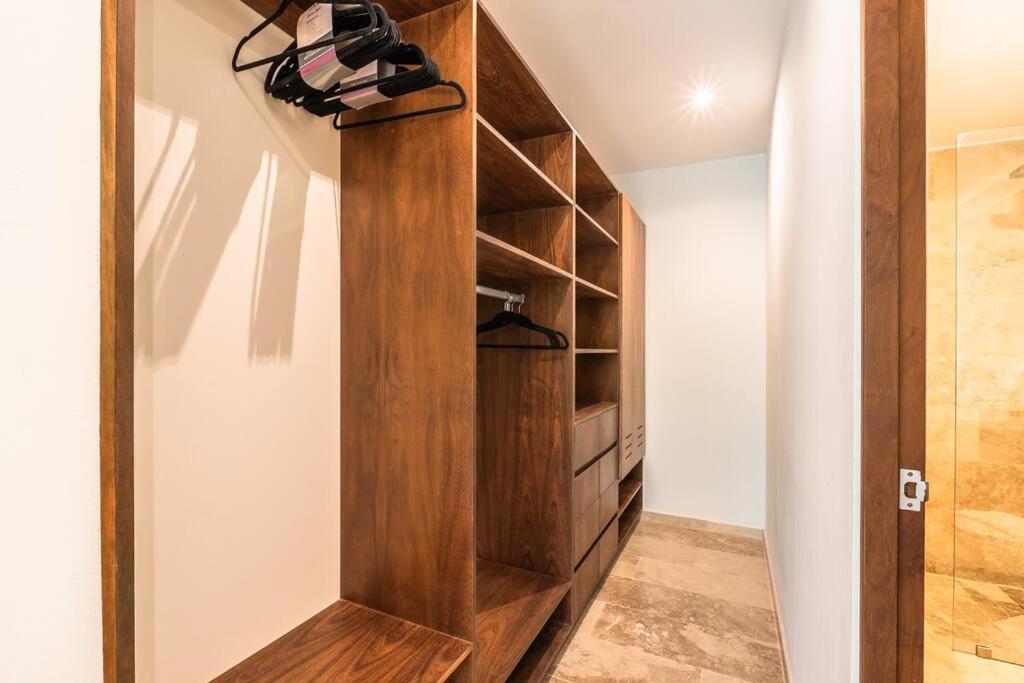 New 2 Bedroom 2 Badrooms Pool Front Concierge Apartment Tulum